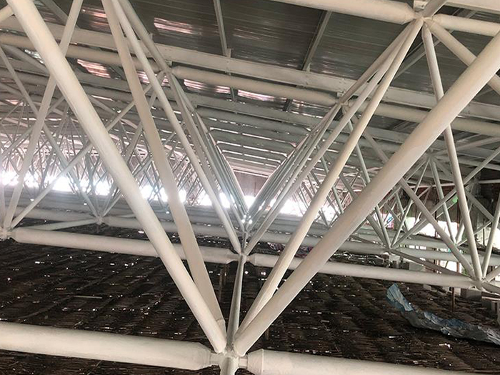 如皋大型螺栓球网架施工厂家